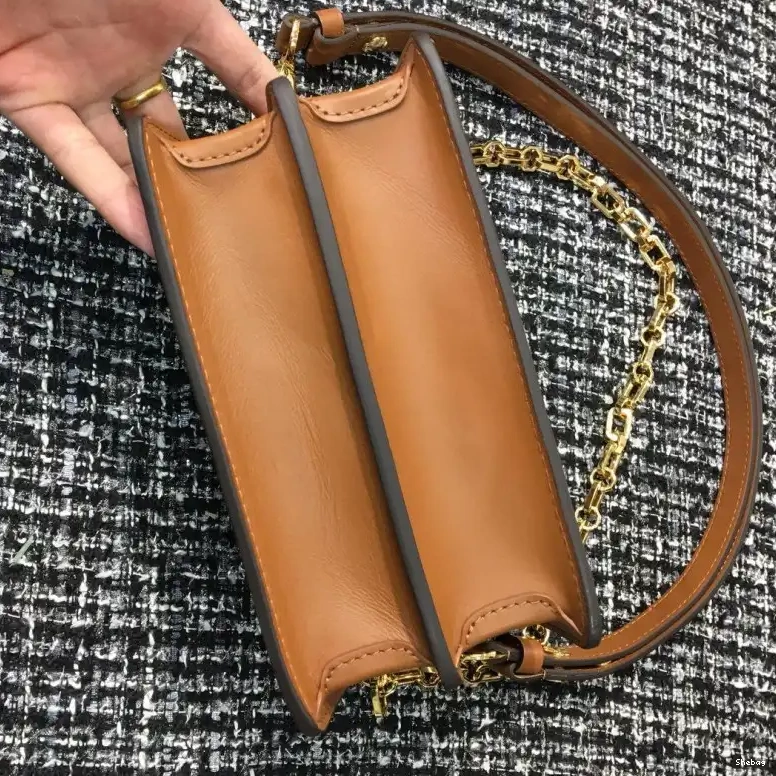 LV Bags 19B570343 0704